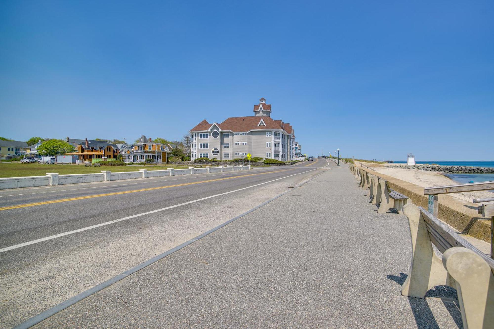 Breezy Oak Bluffs Condo - Steps To Inkwell Beach! Buitenkant foto
