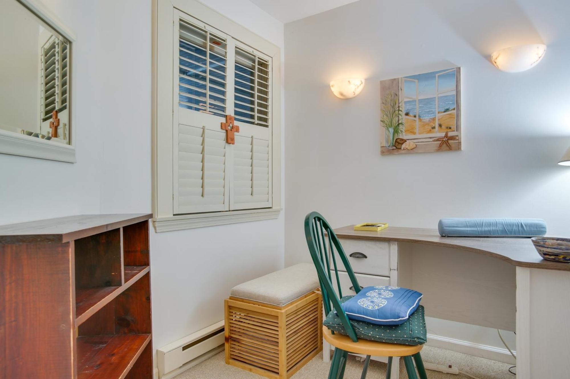 Breezy Oak Bluffs Condo - Steps To Inkwell Beach! Buitenkant foto