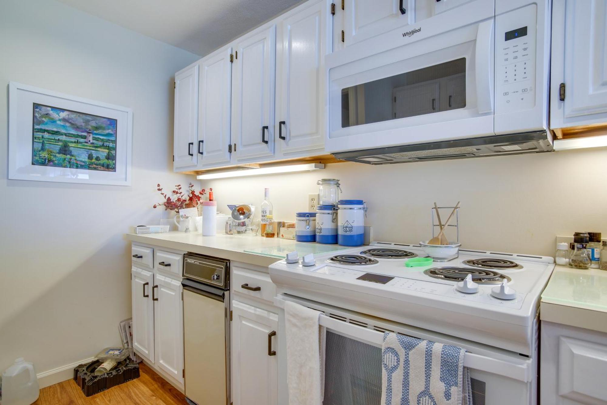 Breezy Oak Bluffs Condo - Steps To Inkwell Beach! Buitenkant foto
